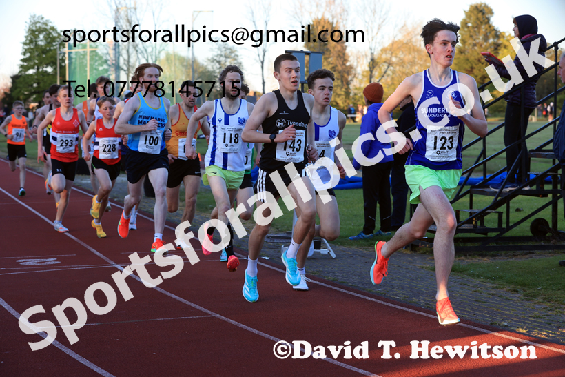 The 1500 metres, 2026 NEGP 1, Monkton Stadium. Photo: David T. Hewitson/Sports for All Pics